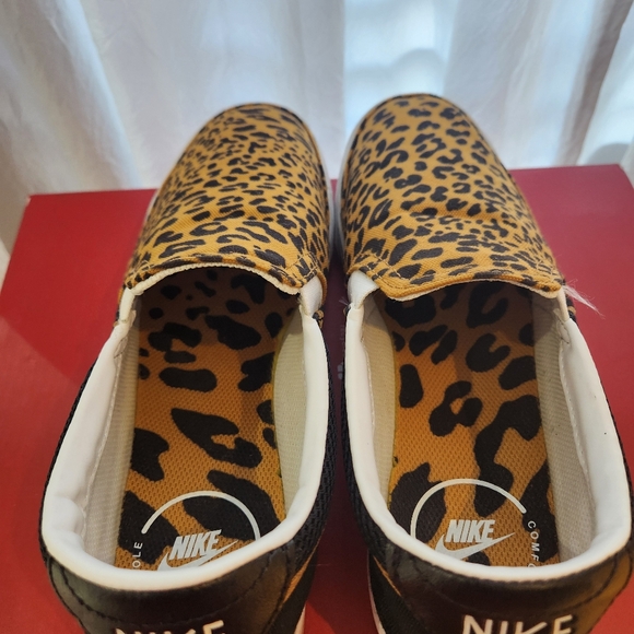 NIKE Leopard Print Court Legacy Slip ons.  Women’s size 7.5 - Picture 4 of 7